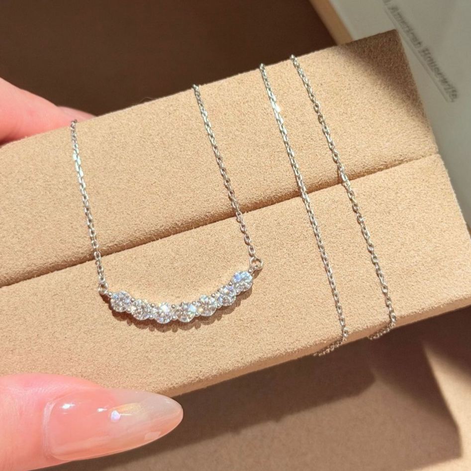 S925 Silver Moissanite "Smile" Necklace with Seven Stones