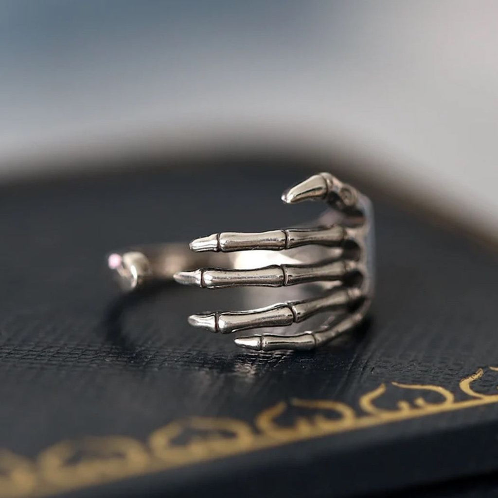 S925 Sterling Silver Antiqued Skull Hand Adjustable Halloween Ring