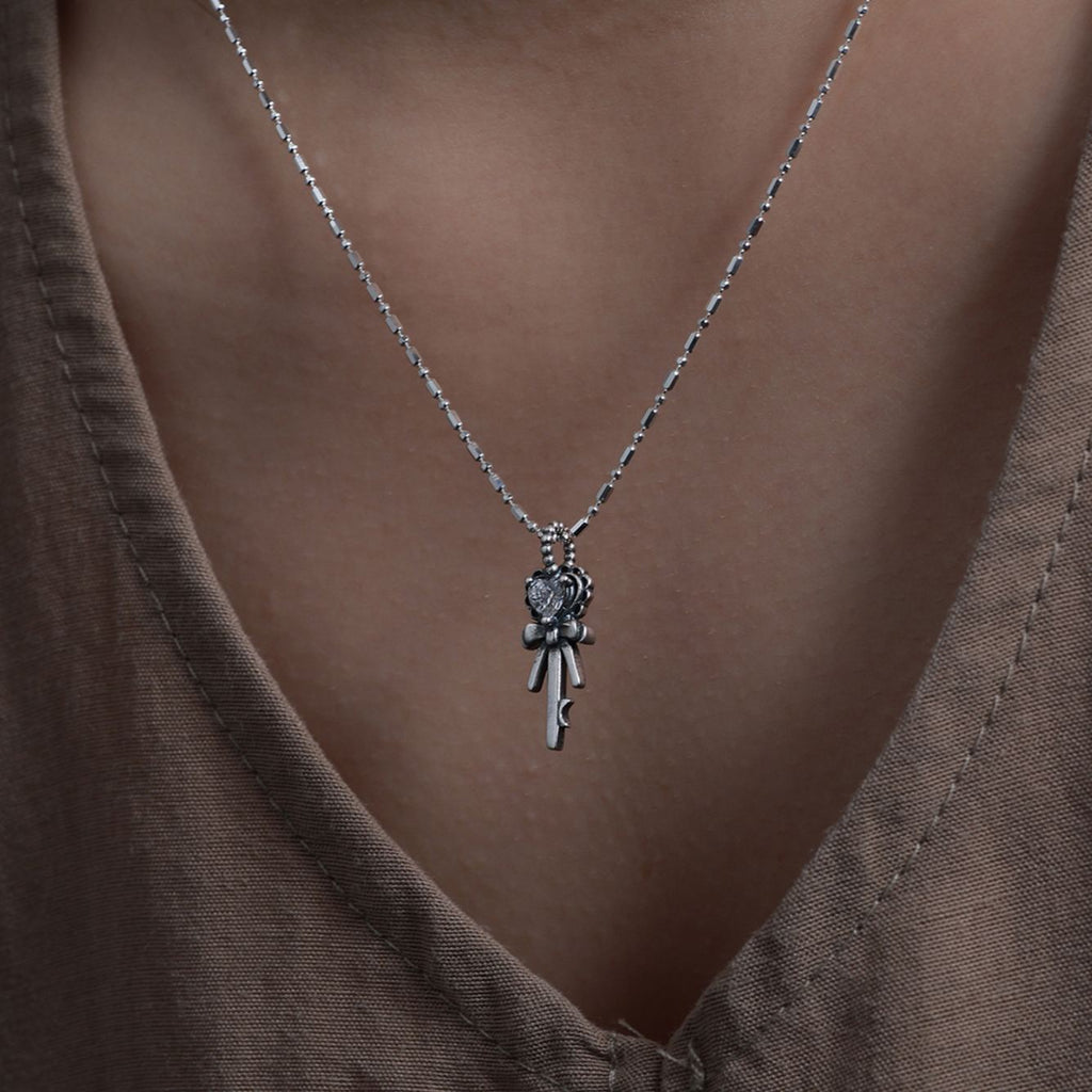 S925 Sterling Silver Halloween Bow & Heart Key Necklace