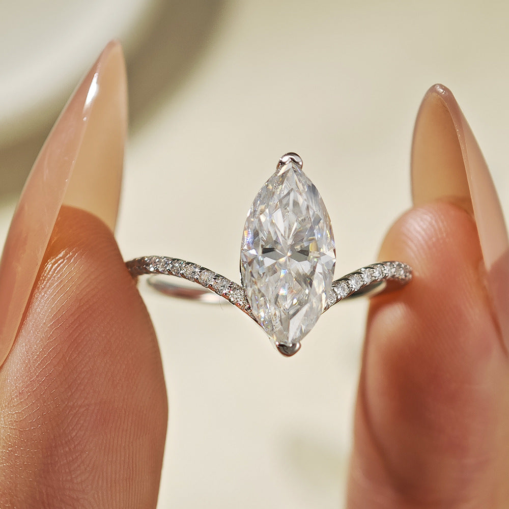 Marquise Moissanite V Shape Ring – image 4