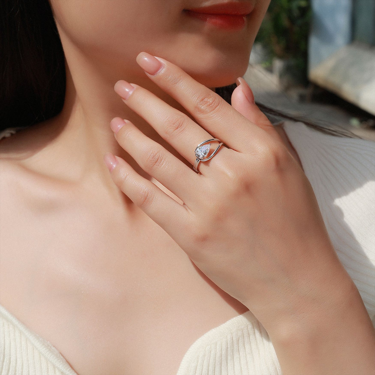 Pear-Shaped Moissanite Engagement Ring – image 4