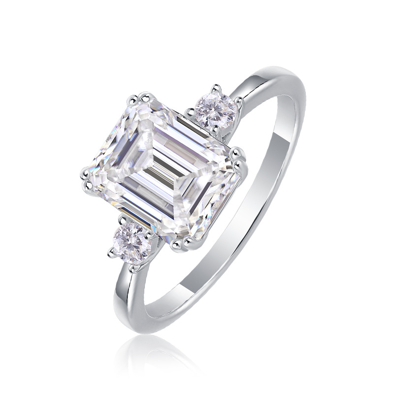 Moissanite Guardian Closed Ring – image 10