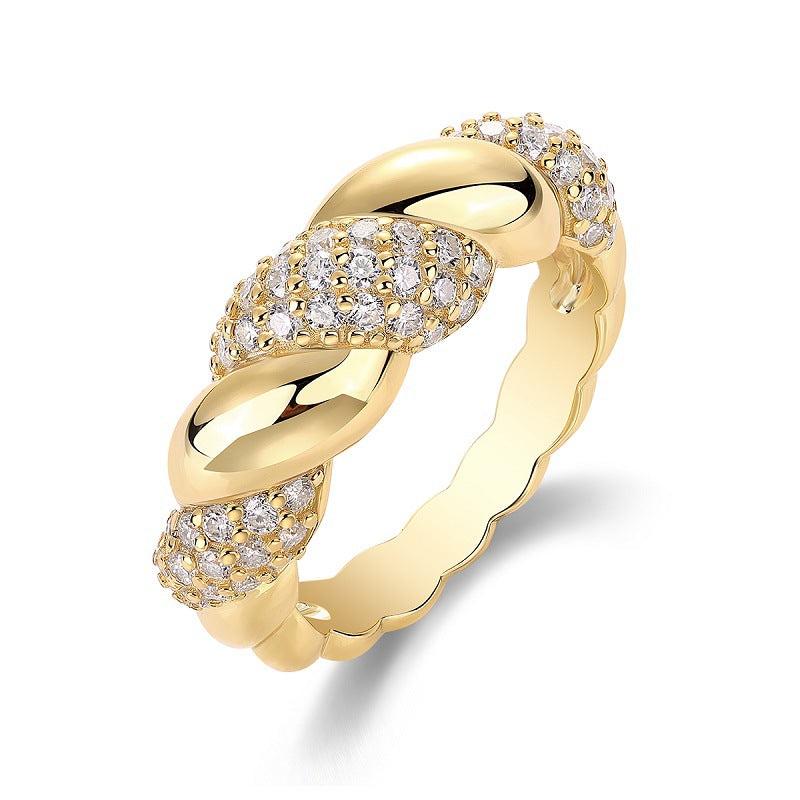 Moissanite Twisted Ring