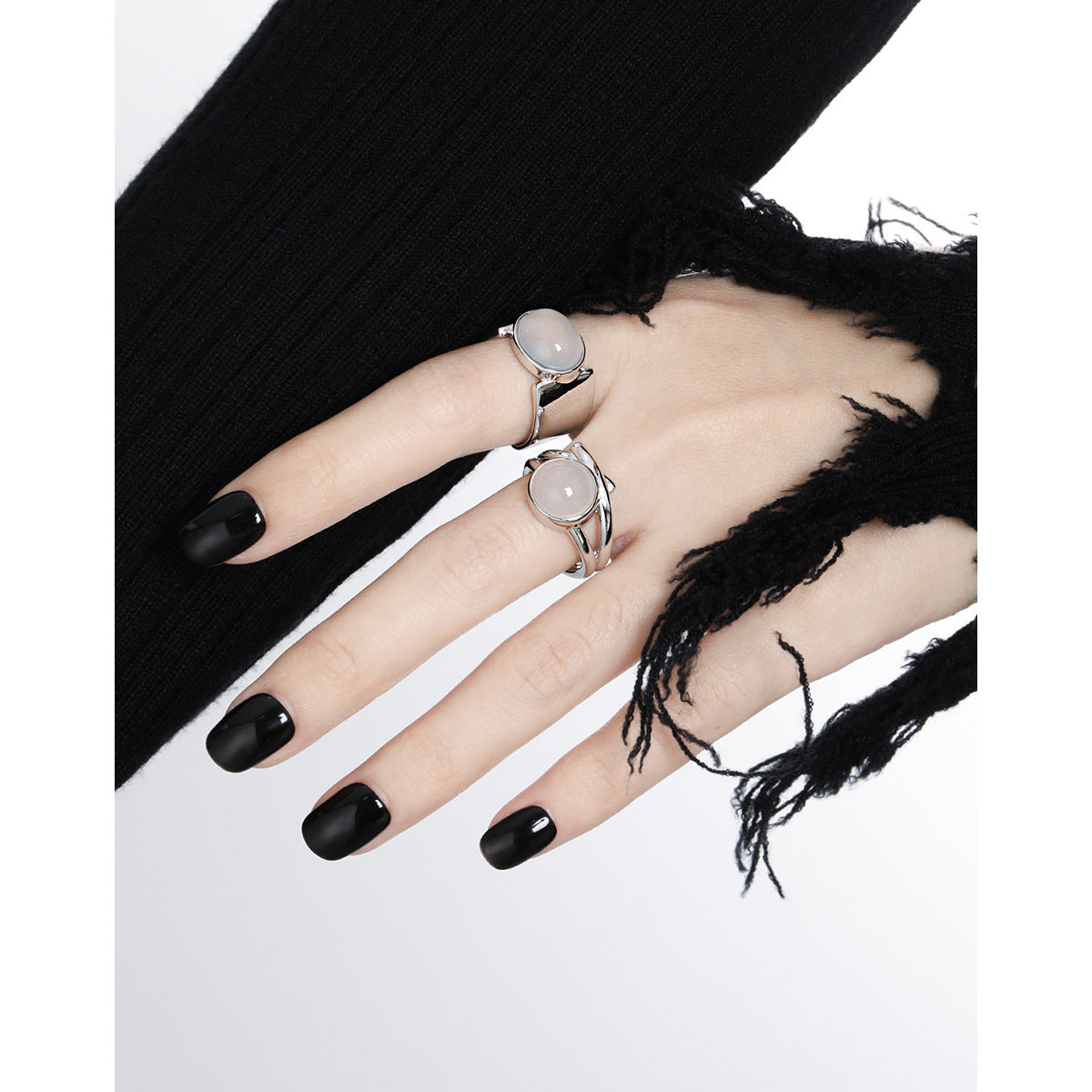 Oval Agate Bezel Set Wide Open Ring – detail view 3