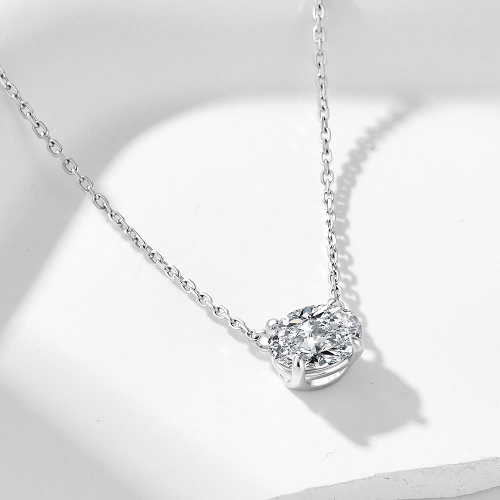 Oval Cut Moissanite Solitaire Necklace – detail view 3