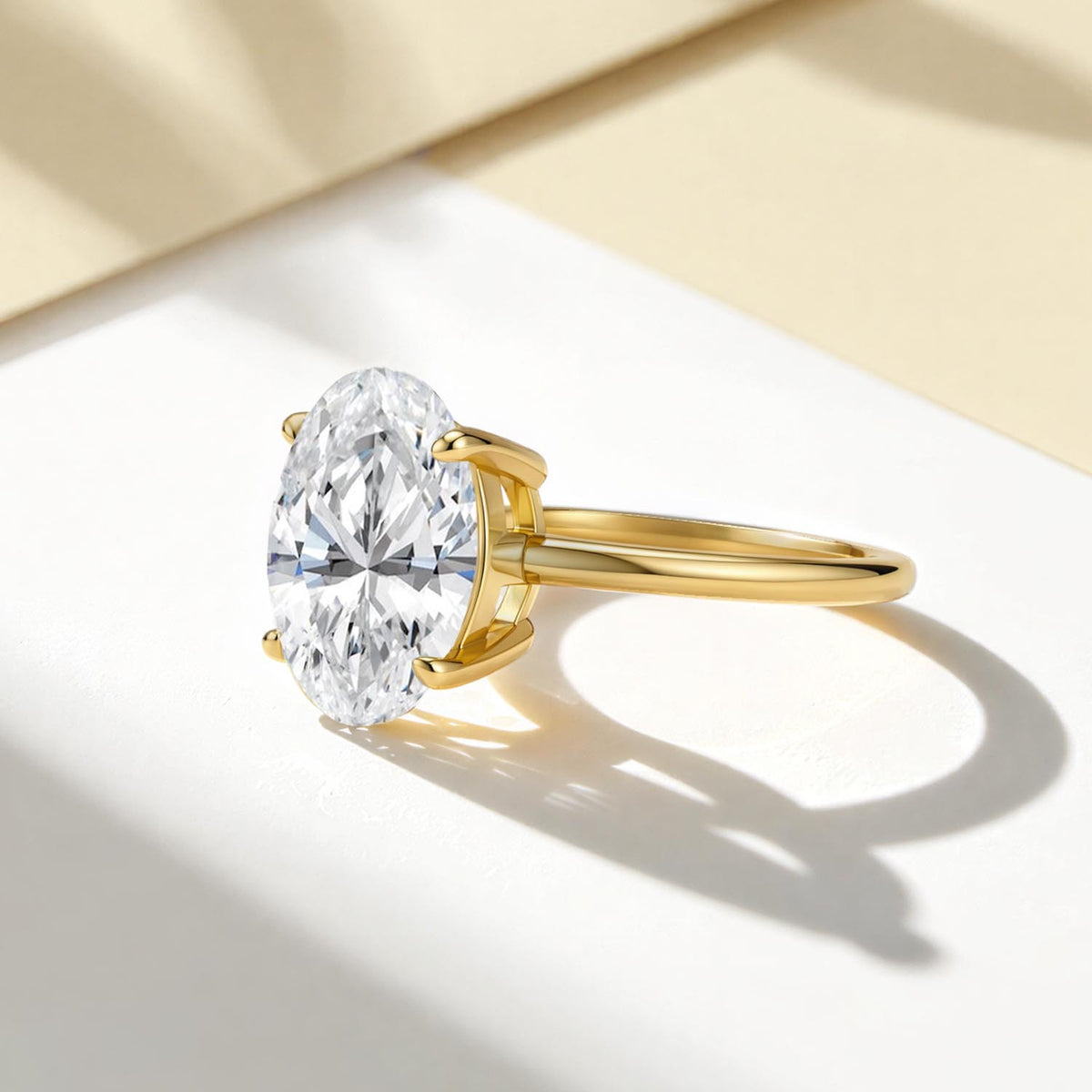Oval Moissanite Solitaire Ring – detail view 3