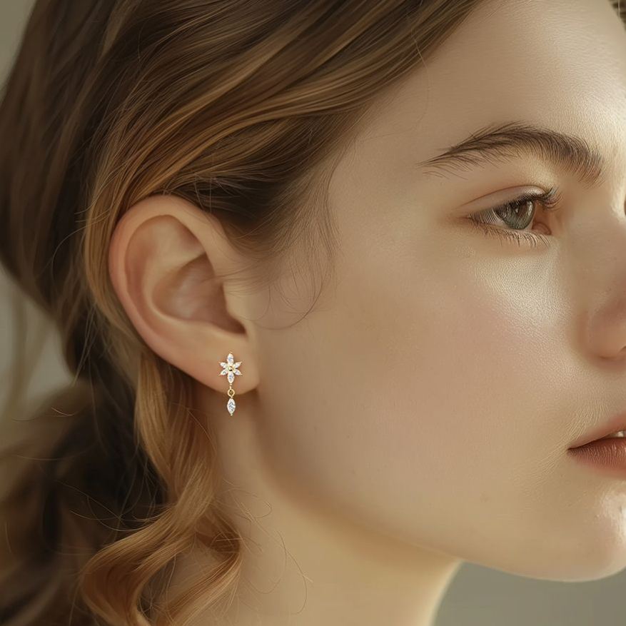 Petal Stud Earrings with Zirconia – image 4