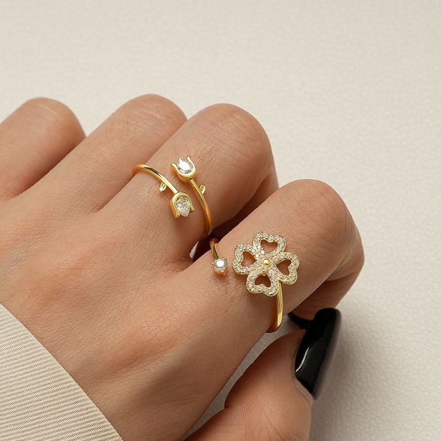 Petal Zircon Ring – image 4