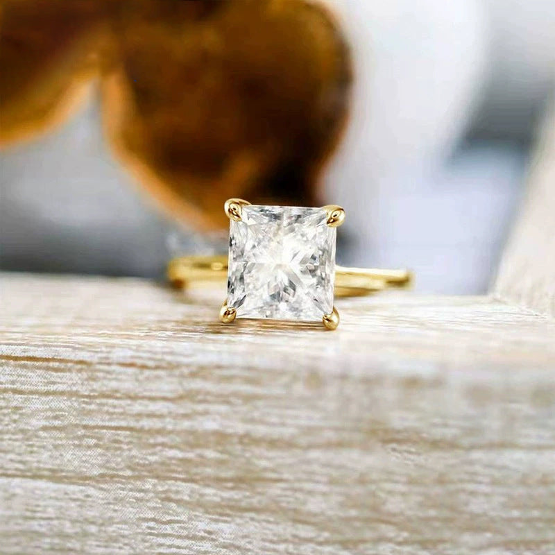 Princess Cut CZ Solitaire Ring – detail view 3