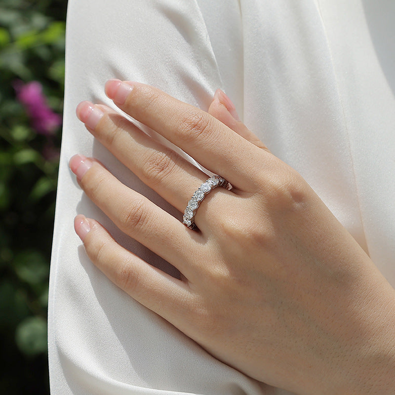 Ring Fully Set With Moissanite – detail view 3
