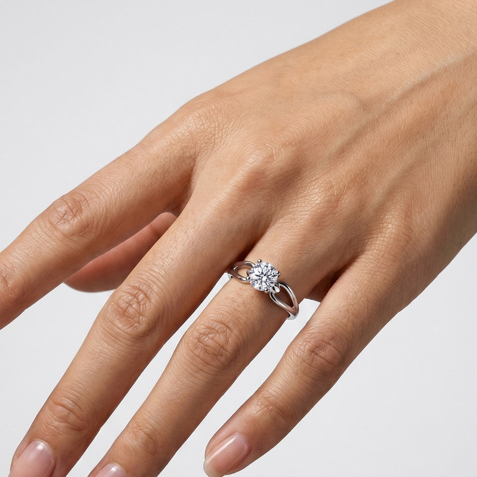 Round Lab Grown Diamond Split Shank Ring – fine jewellery wholesale