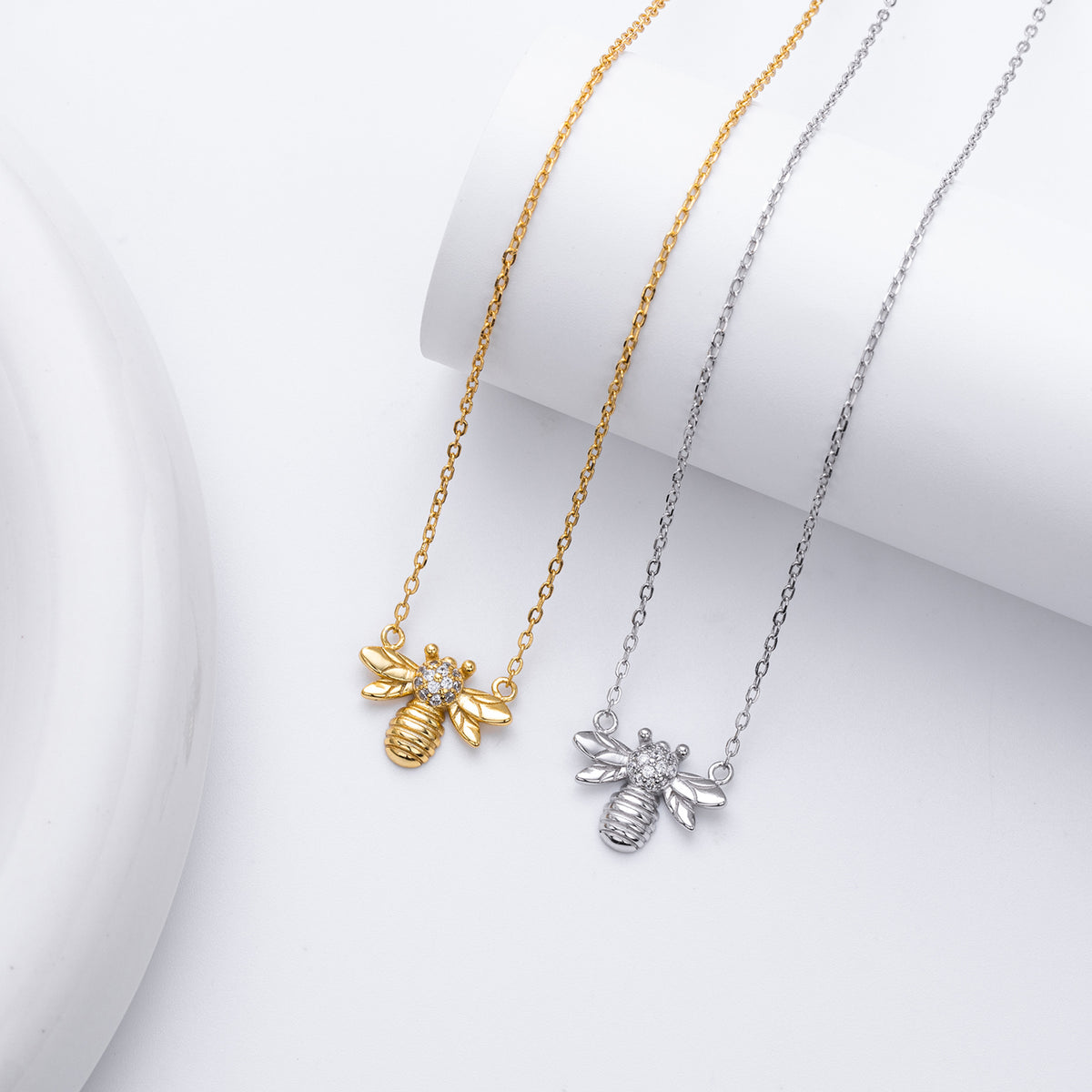 Zirconia Bee Necklace – wholesale silver necklaces