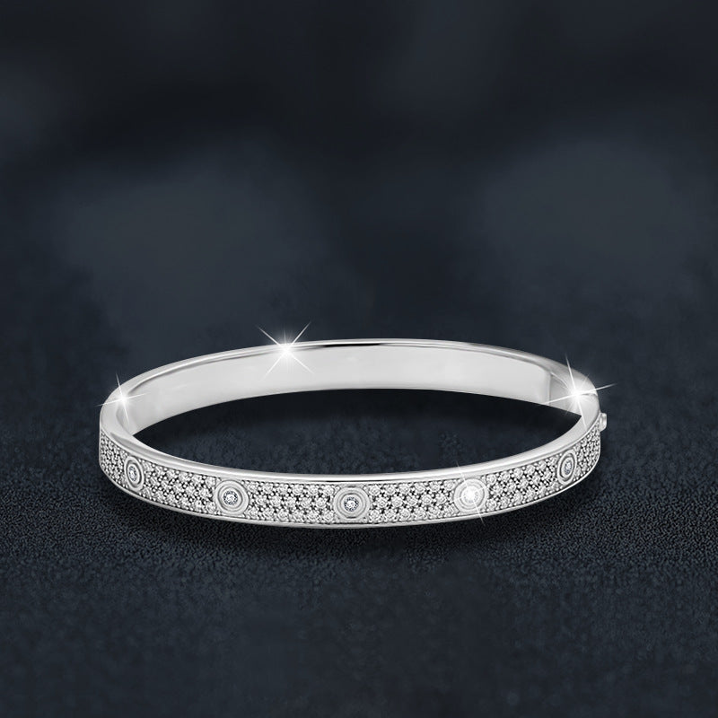 Moissanite Starry Bracelet – detail view 3