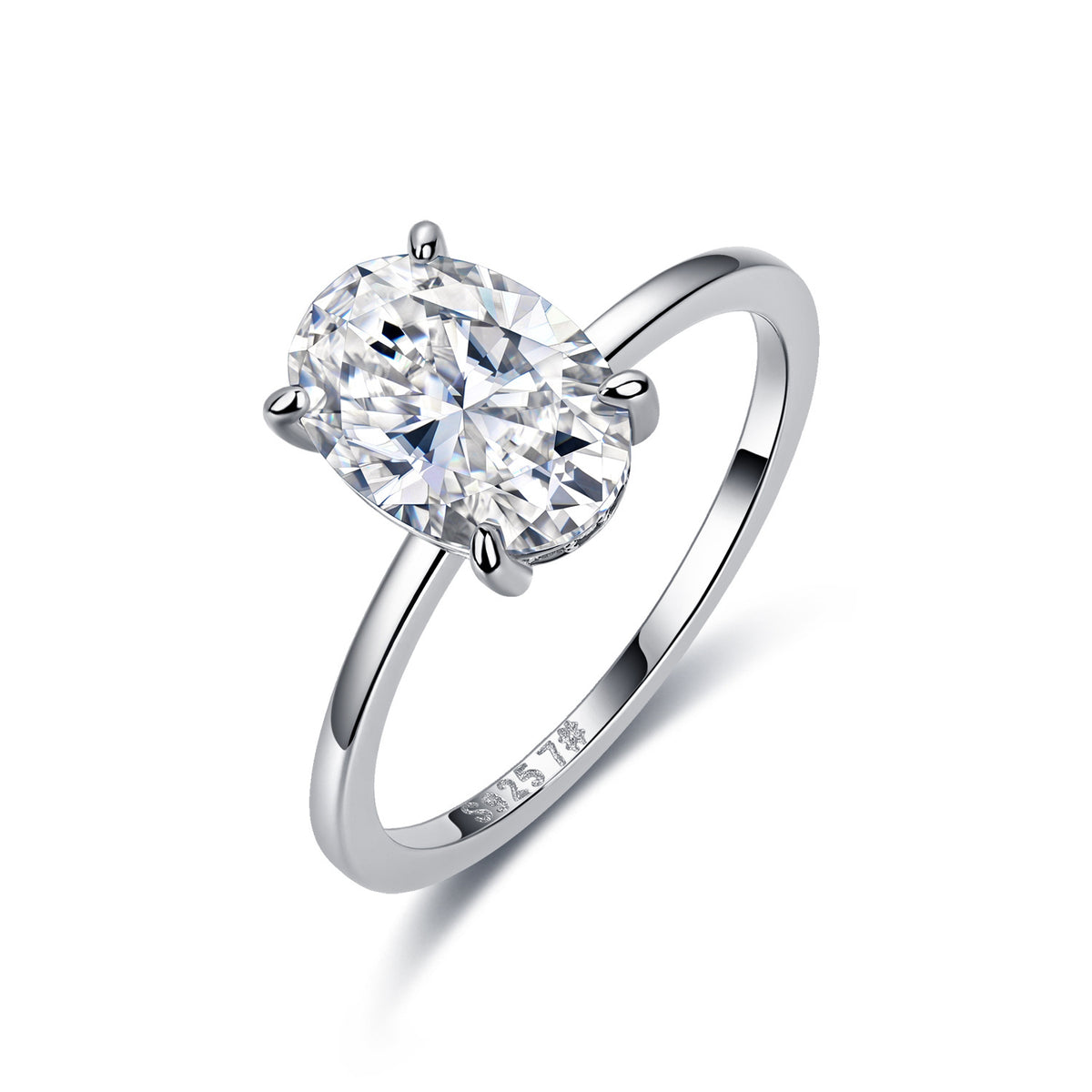 Oval Moissanite Ring – detail view 3