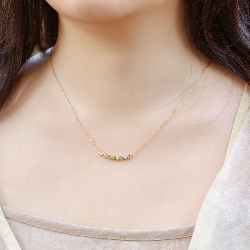 Gold-Plated Olivine Gemstone Necklace – detail view 3
