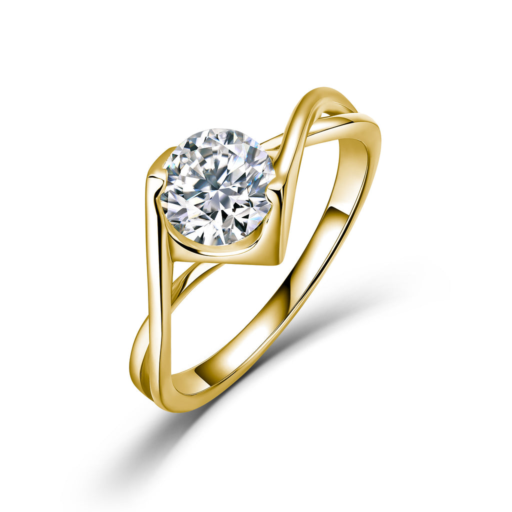 Round Moissanite Engagement Ring