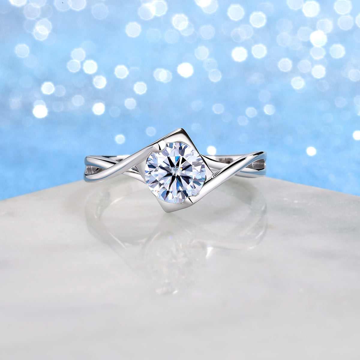 Round Moissanite Engagement Ring – image 6