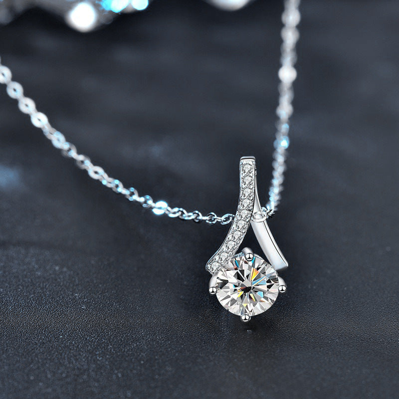 Moissanite Herringbone Necklace – image 5