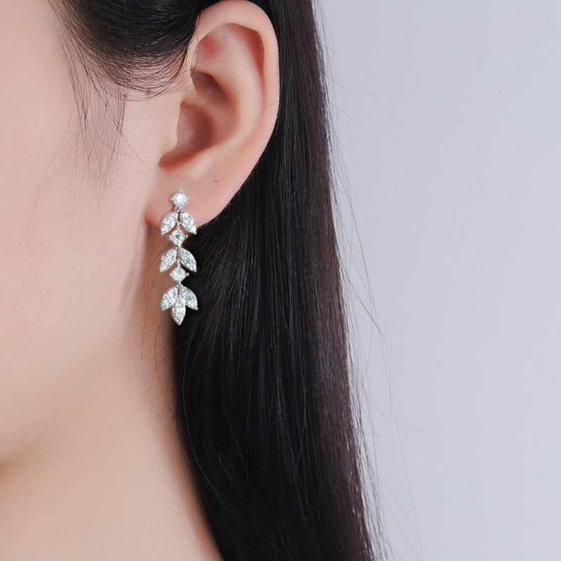 Leaf Drop Earrings with Moissanite Tassels – detail view 3
