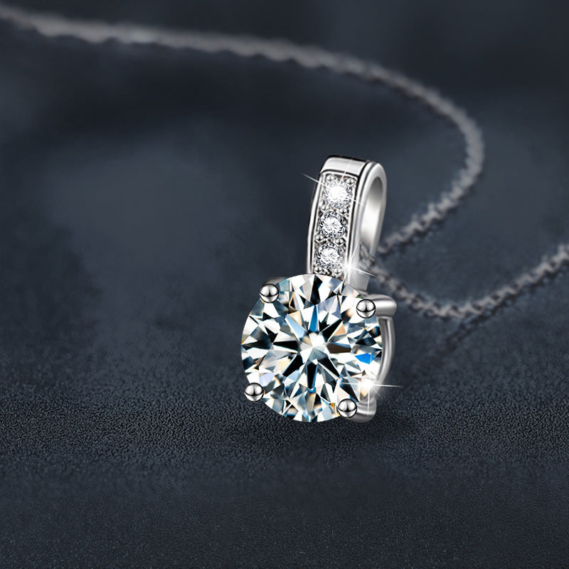 Classic Four-Claw Moissanite Necklace – image 4