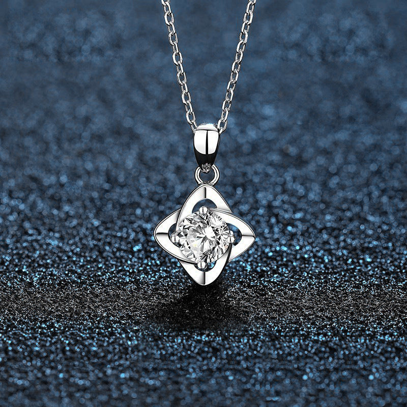 Moissanite Quatrefoil Clover Necklace – moissanite wholesale
