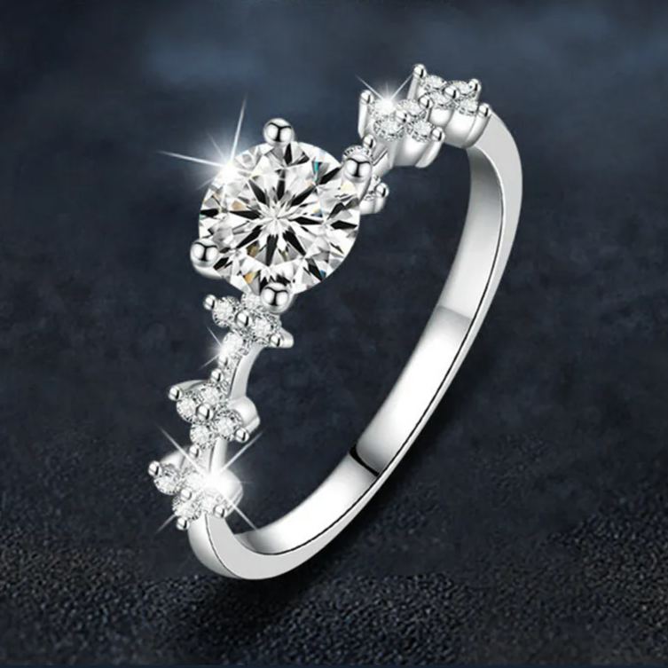 Moissanite Crown Four Claw Ring – wholesale moissanite rings