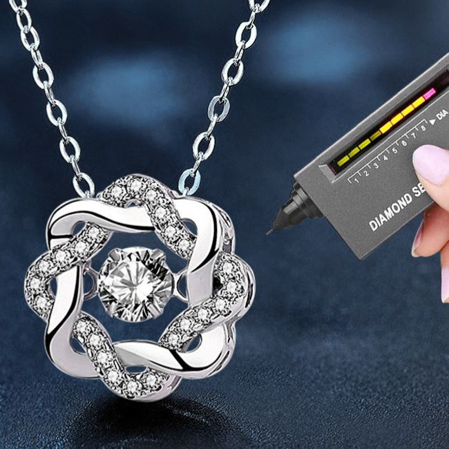 Moissanite Twisted Star Necklace – image 5