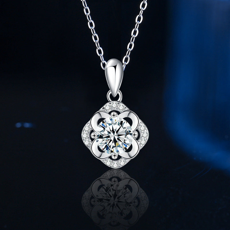Moissanite Stamen Clover Necklace – wholesale moissanite jewelry