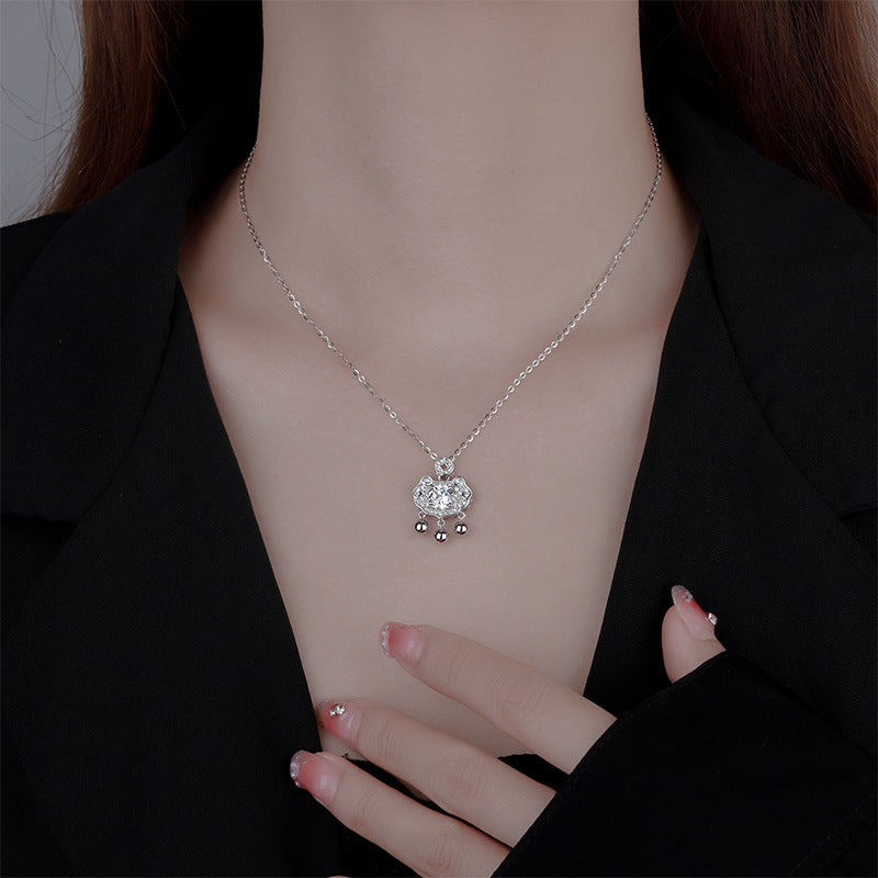 Moissanite Good Fortune Safety Lock Necklace – image 5