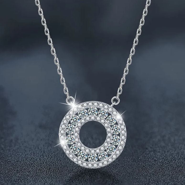 14-Stone Round Moissanite Pendant – wholesale moissanite jewelry