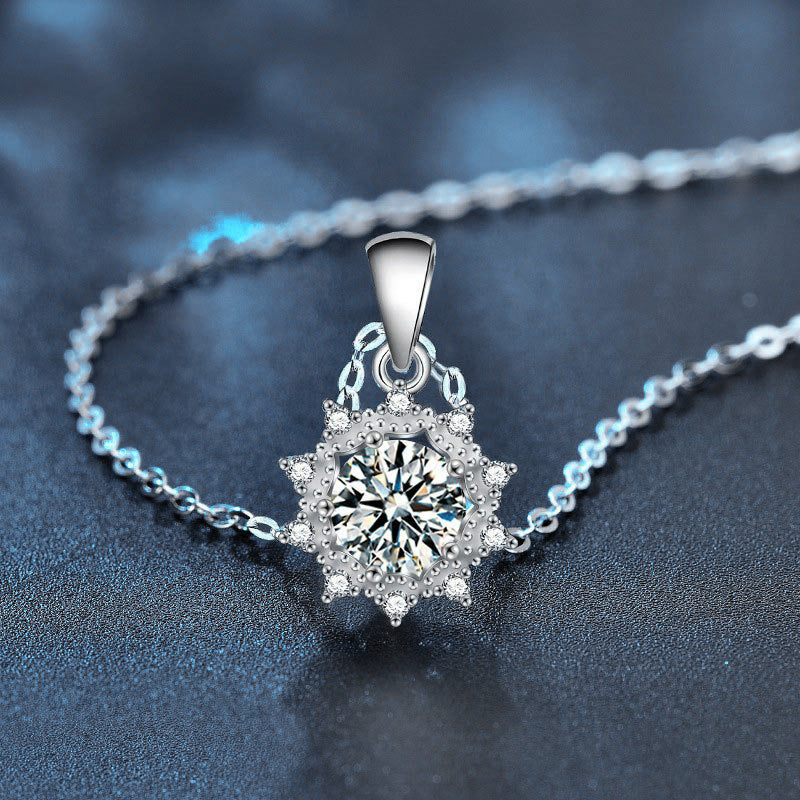 12mm Sunflower Moissanite Pendant – image 4