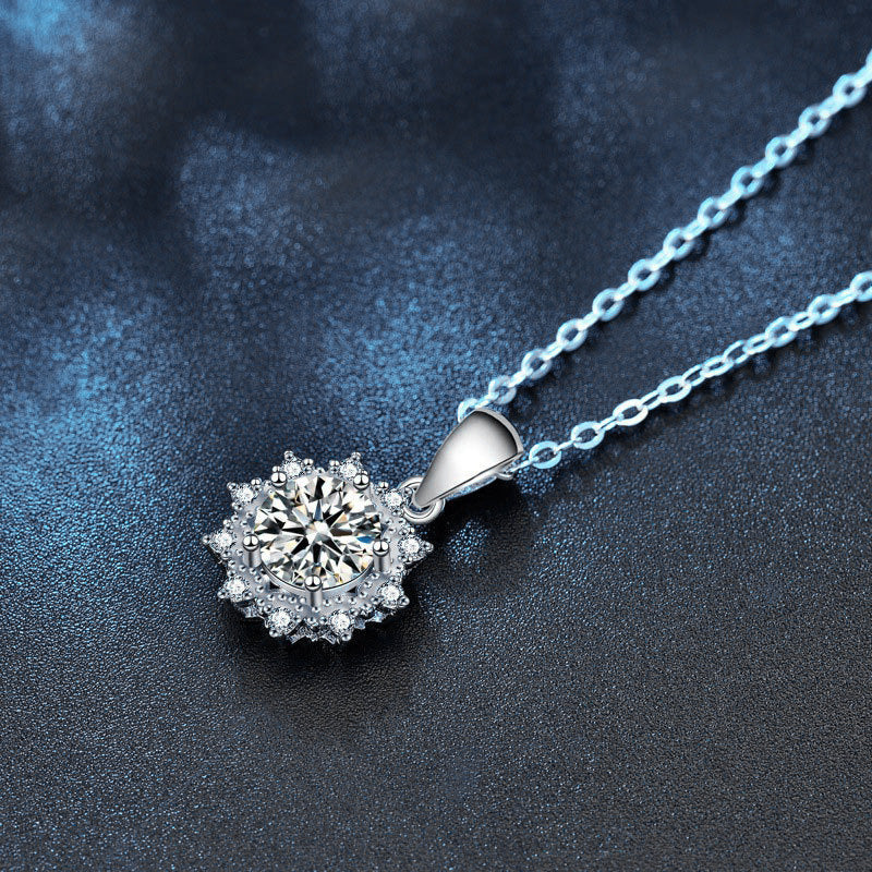 12mm Sunflower Moissanite Pendant – image 5