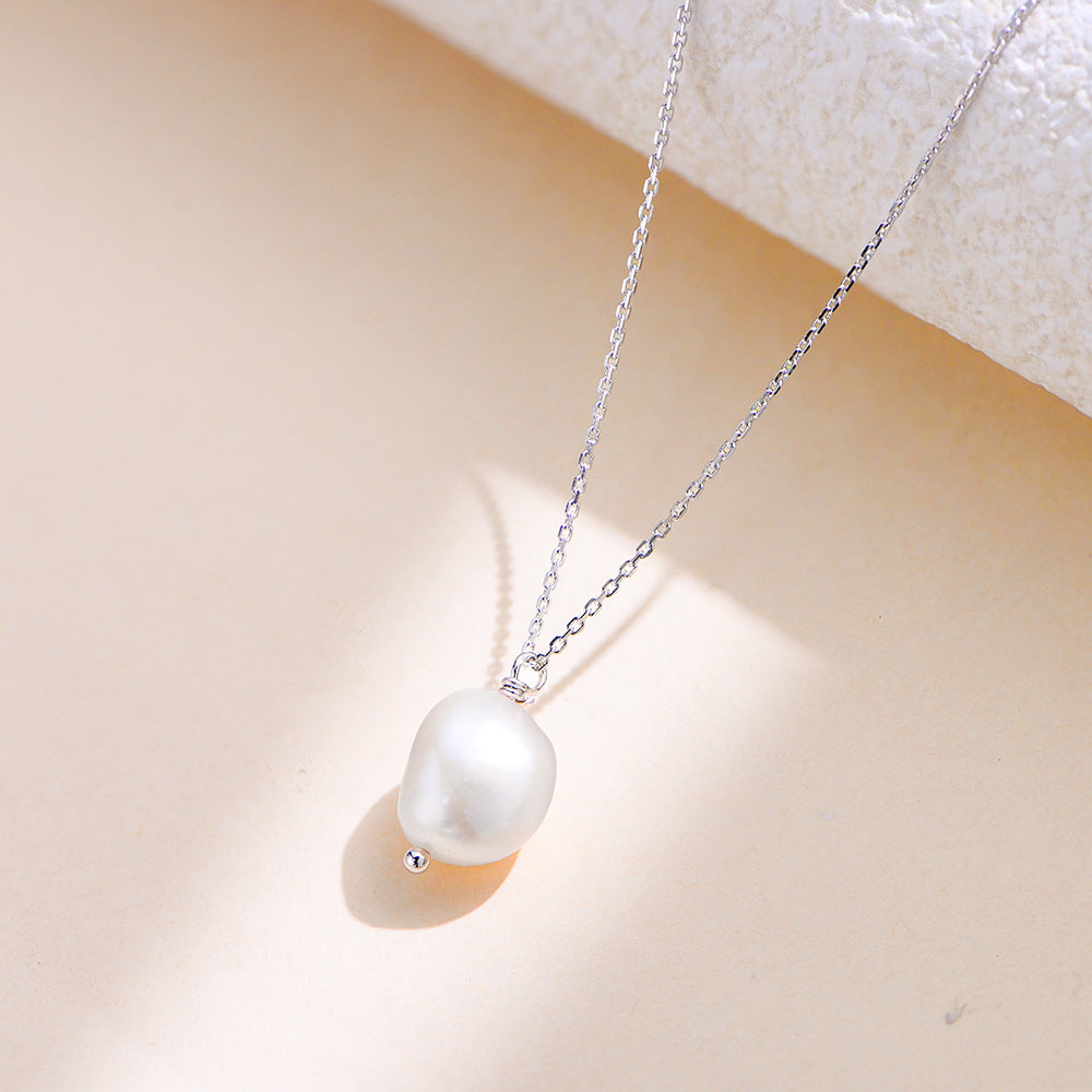Simple Natural Pearl Necklace – image 5