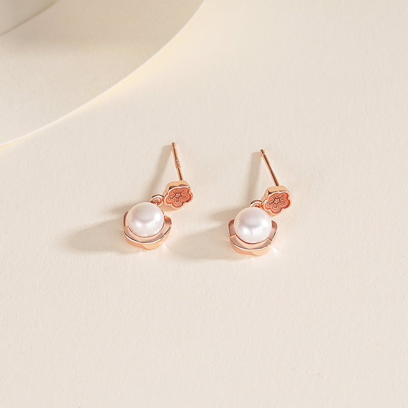 Freshwater Pearl Flower Stud Earrings – image 5