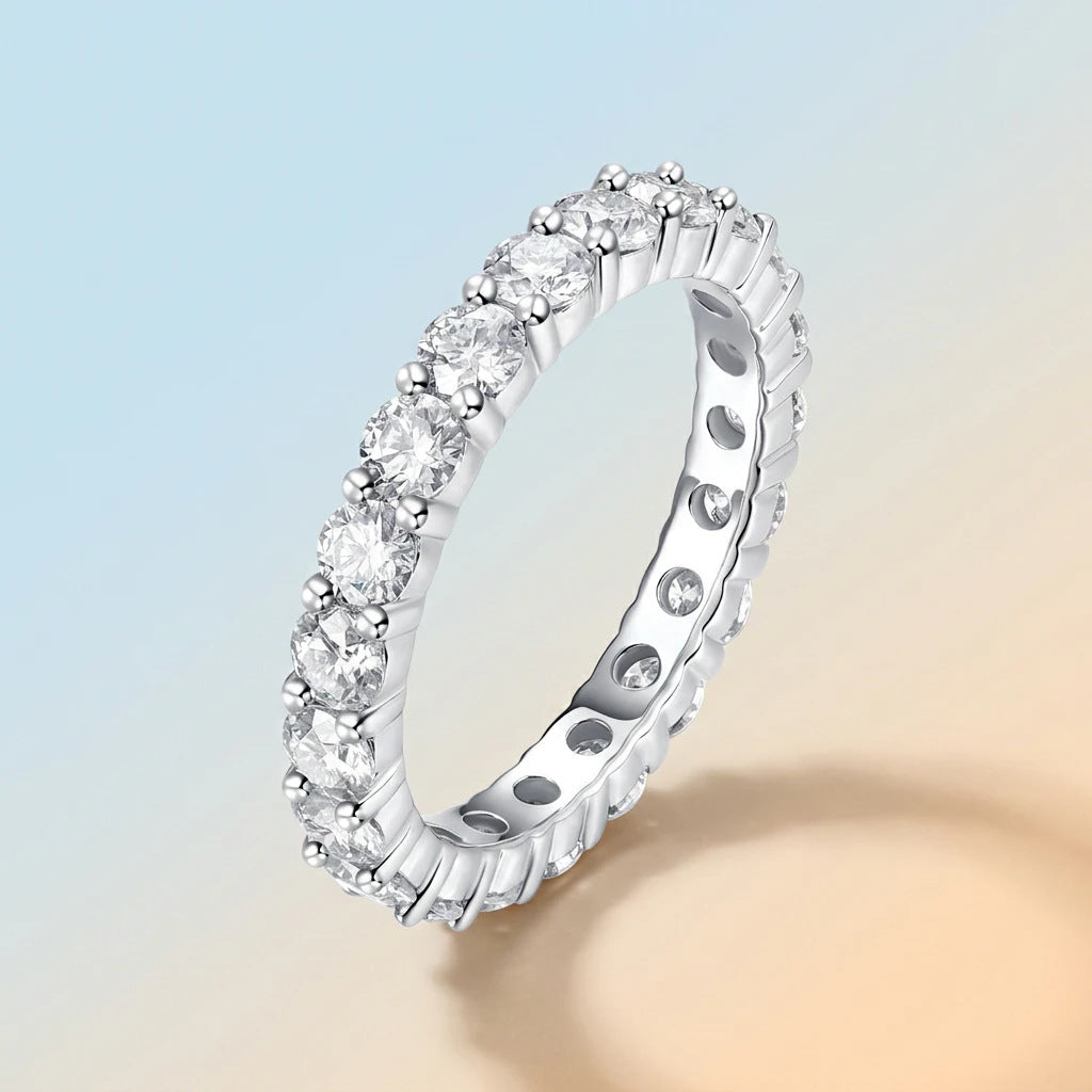 Shimmering Glimpse Ring with Lavish Moissanite Setting