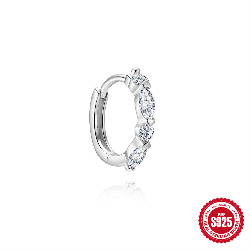 Smooth-Finish Moissanite Earrings – image 11