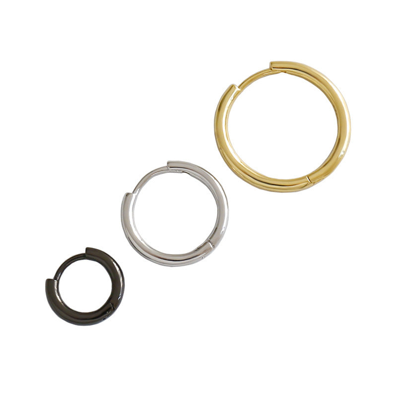 Minimalist Smooth Hoop Earrings – image 5