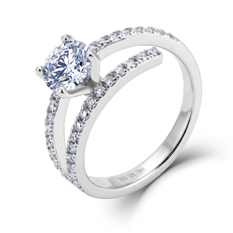 Round Lab Grown Diamond Split Shank Ring