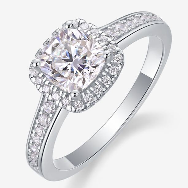 Statement Moissanite Ring – image 6