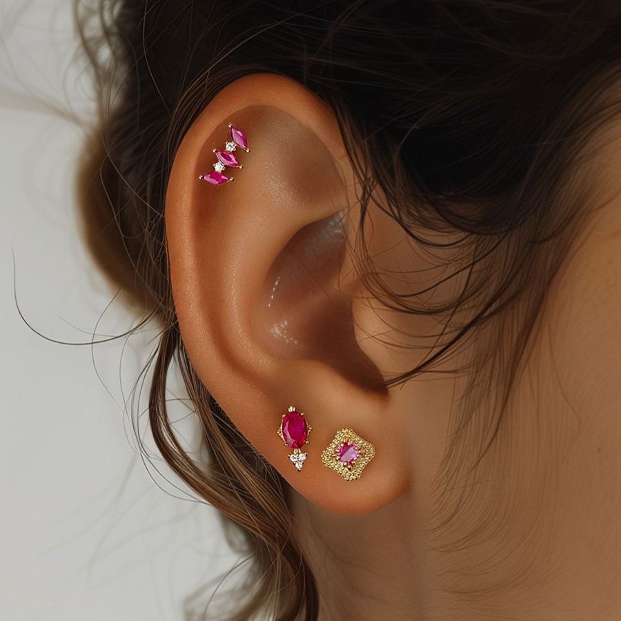 Stud Earrings with Colorful Zirconia – detail view 3