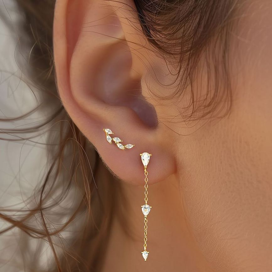 Stud Earrings with Sparkling Zirconia – image 4
