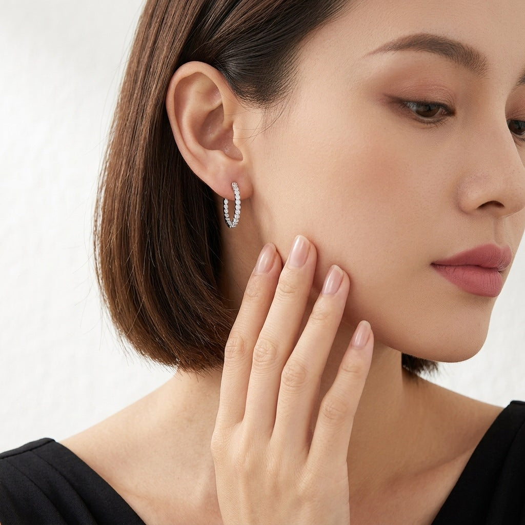 Super-Sparkly Large Hoop Earrings with Moissanite – detail view 3
