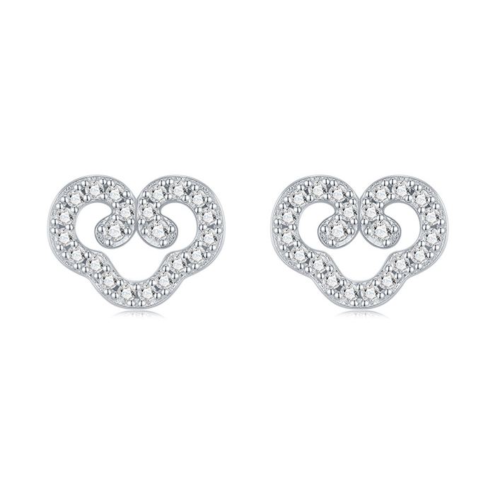 Sweet Heart-Shaped Moissanite Stud Earrings