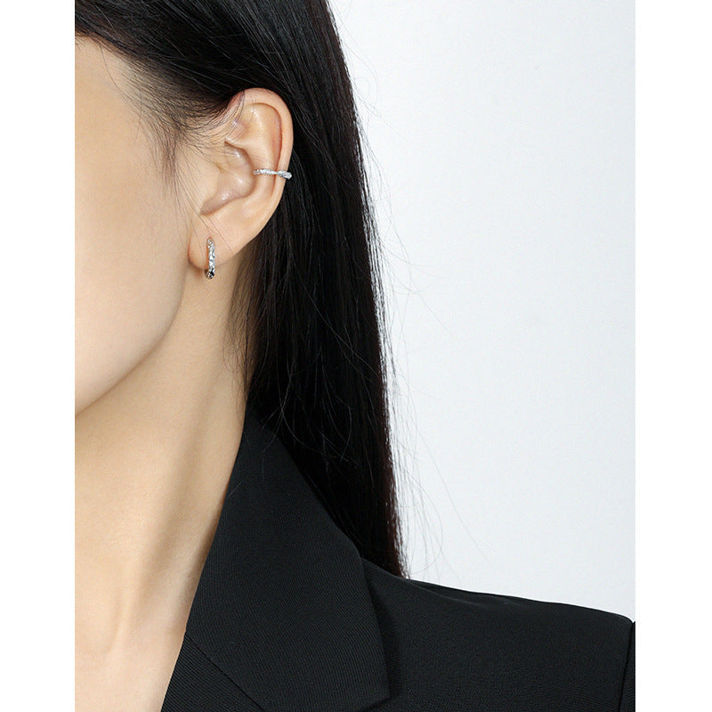 Sculptural Textured Huggie Hoop Earrings – detail view 3