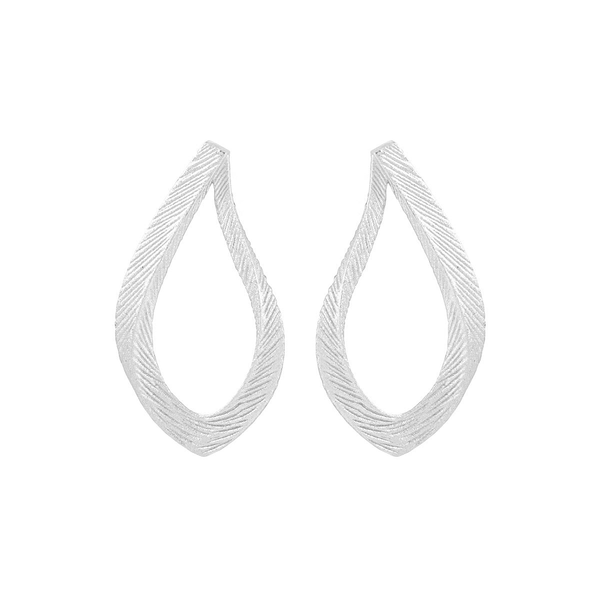 Textured Openwork Teardrop Earrings – image 6
