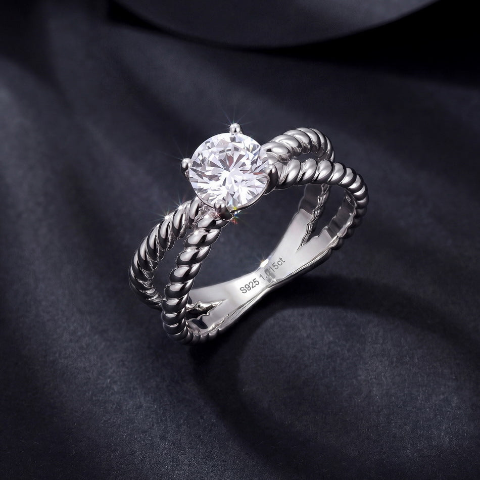 Twisted Shank Round Lab Grown Diamond Ring – detail view 3