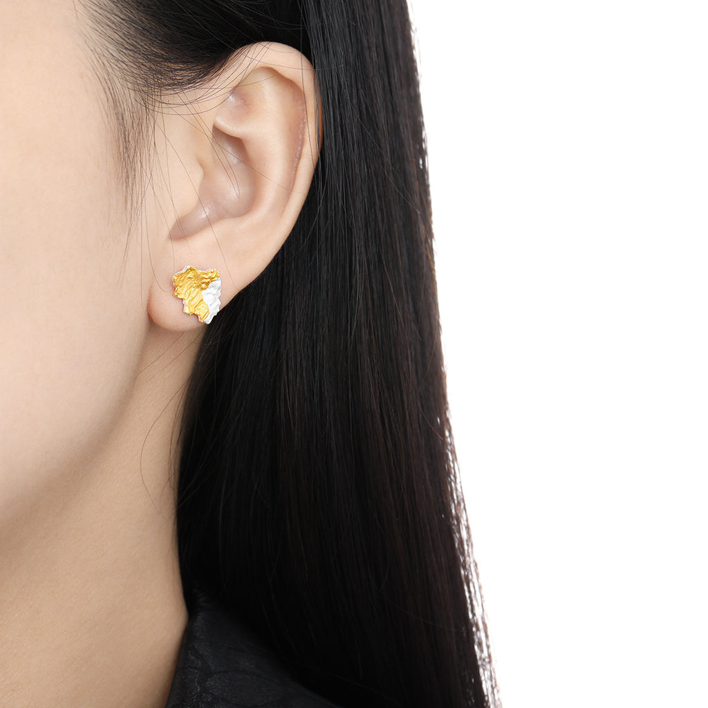 Two-Tone Raw Texture Stud Earrings – detail view 3