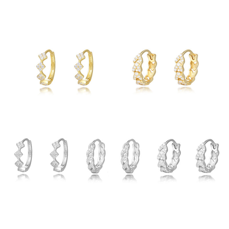 Zircon-Lined Huggie Hoop Earrings